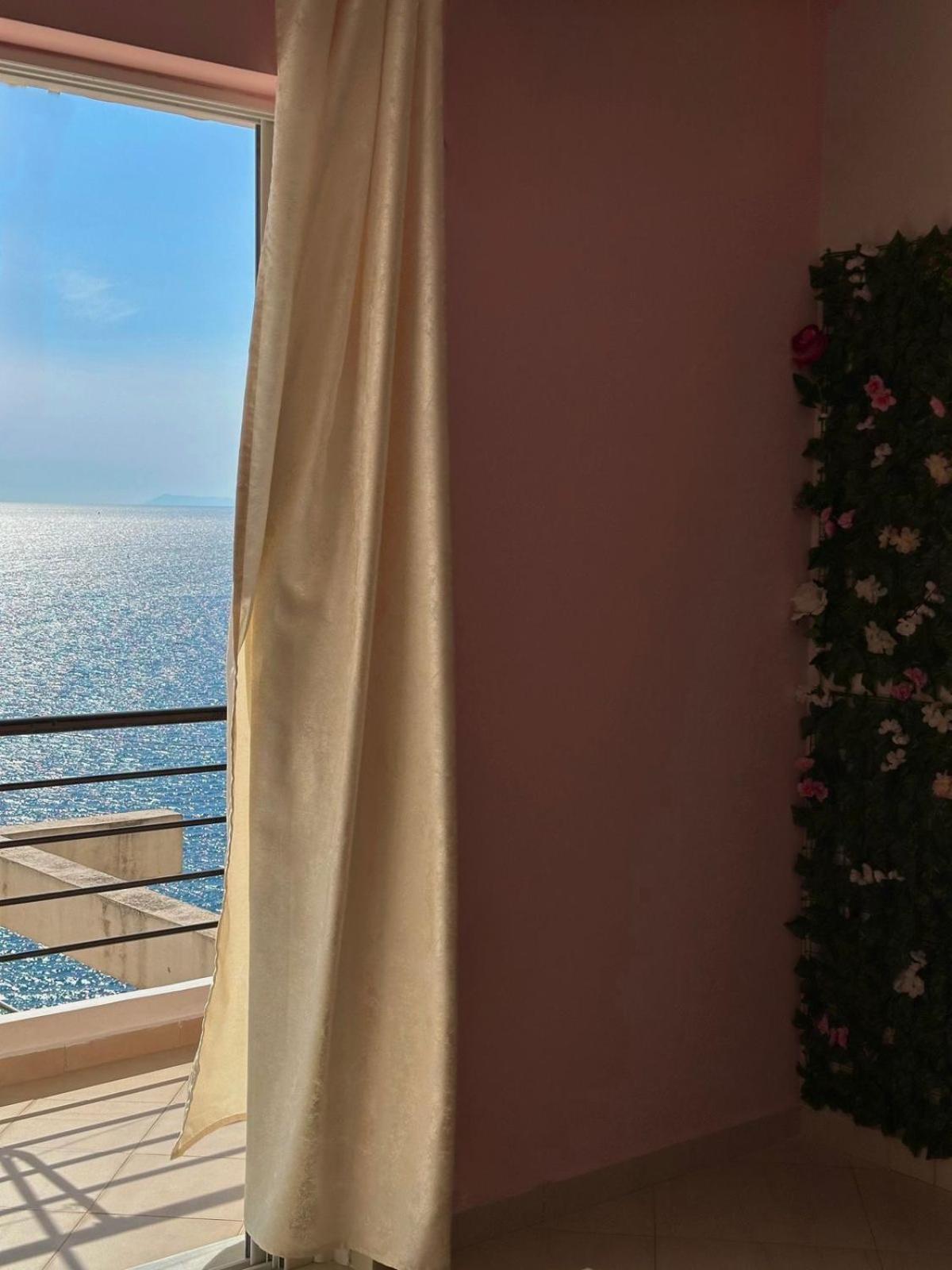 Esmeralda Apartaments Sarande Luaran gambar