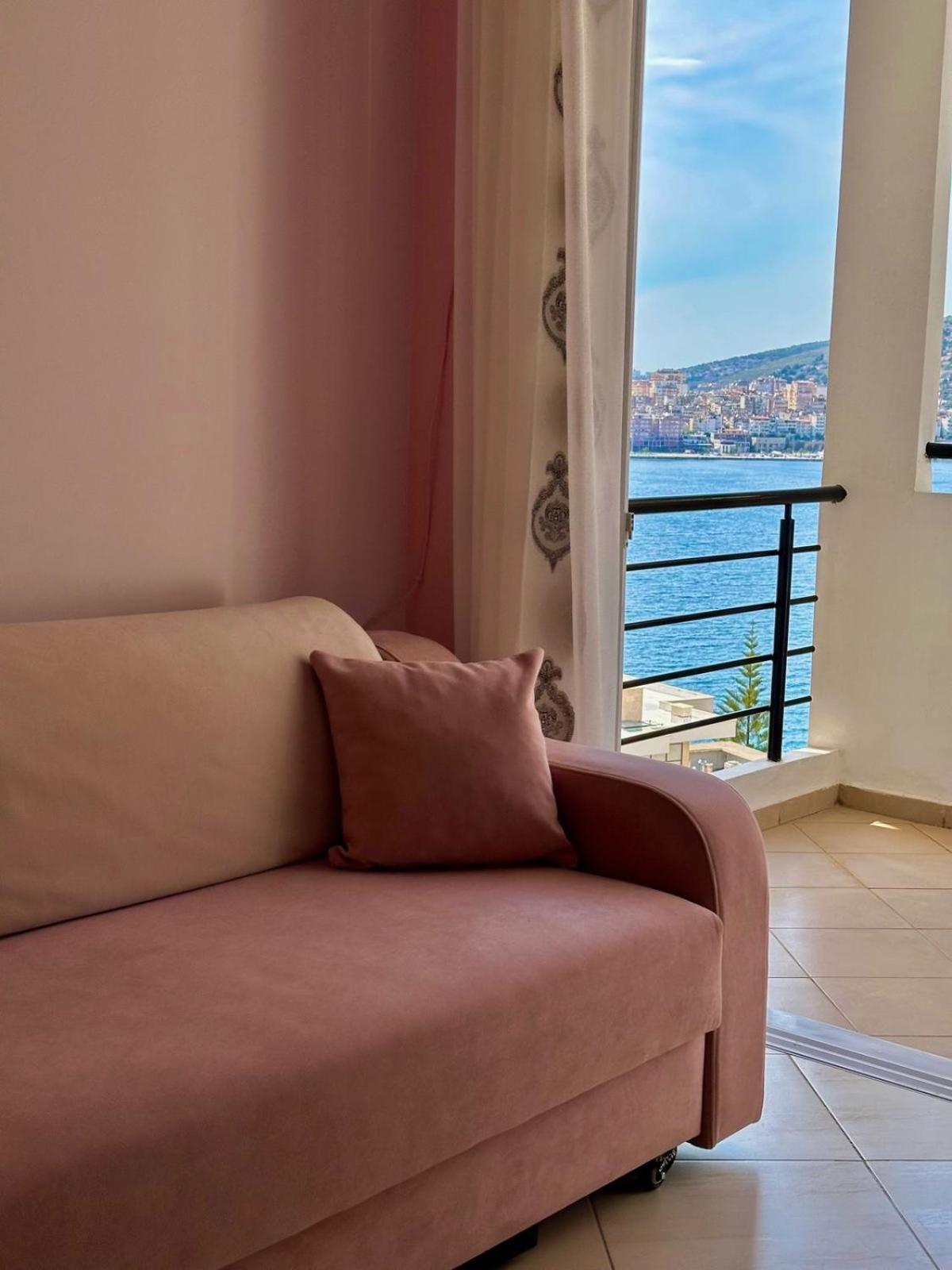Esmeralda Apartaments Sarande Luaran gambar