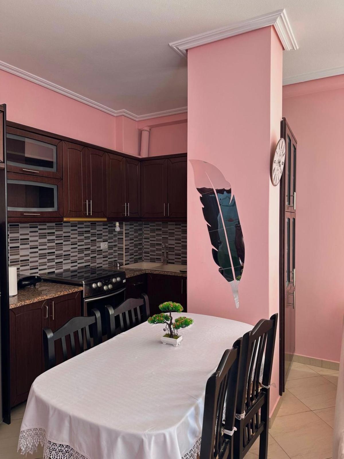 Esmeralda Apartaments Sarande Luaran gambar