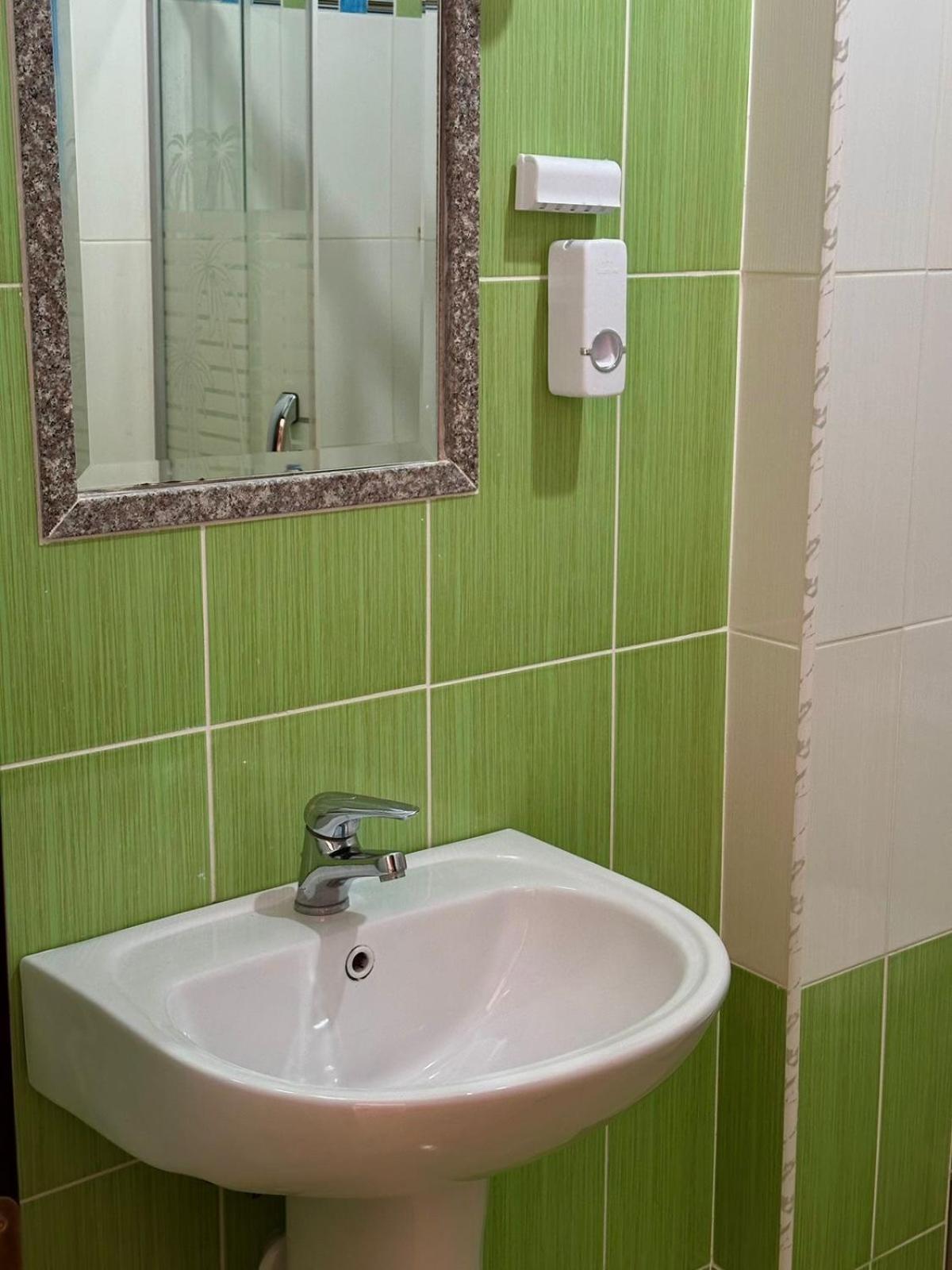 Esmeralda Apartaments Sarande Luaran gambar