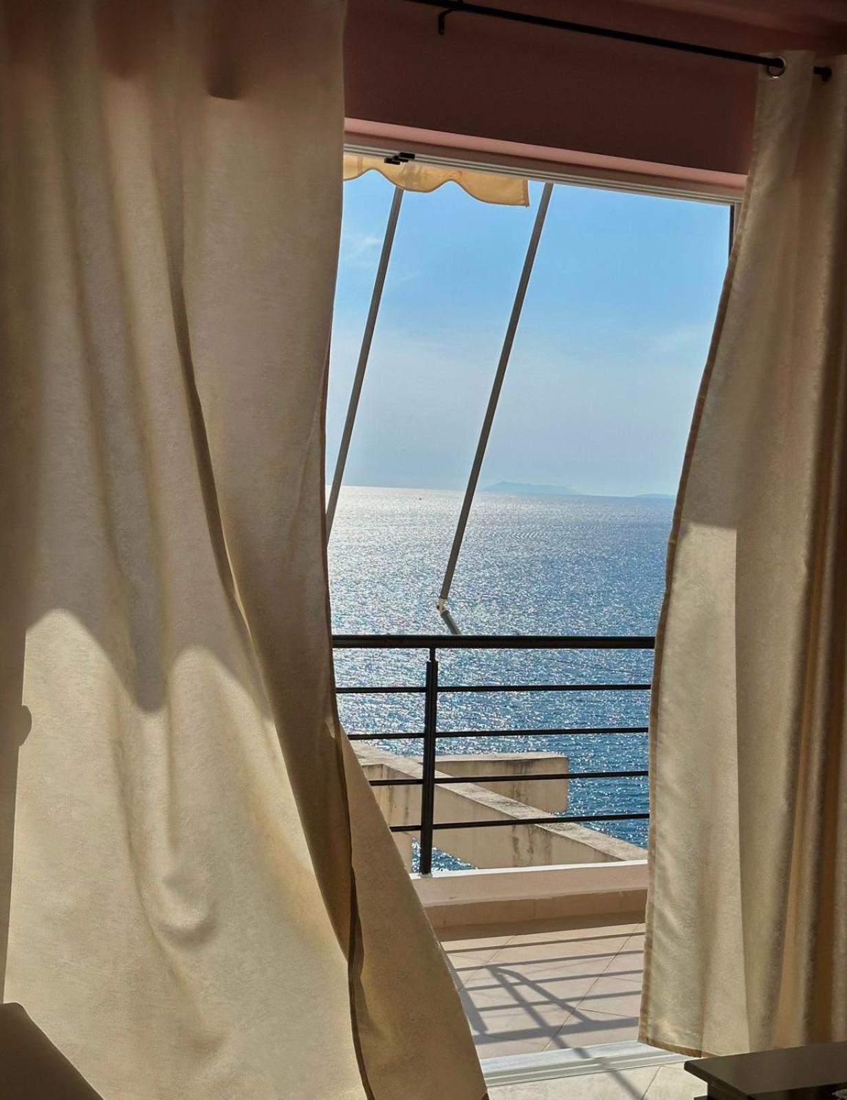 Esmeralda Apartaments Sarande Luaran gambar